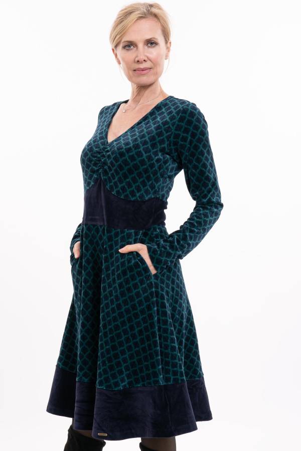 Kleid Dorsa aus Bio Samt